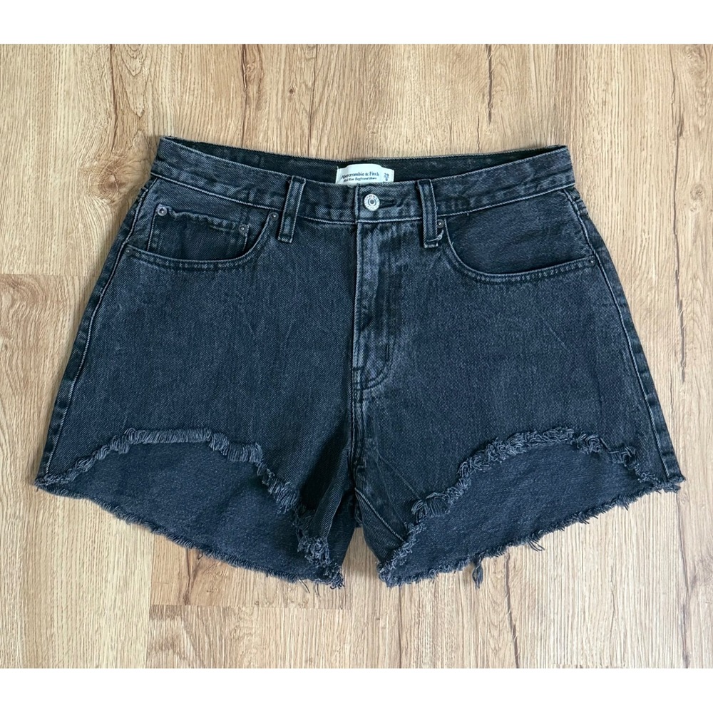 NWT Abercrombie & Fitch Black Denim Mid‎ Rise Boyfriend Short Frayed Hem Size 29